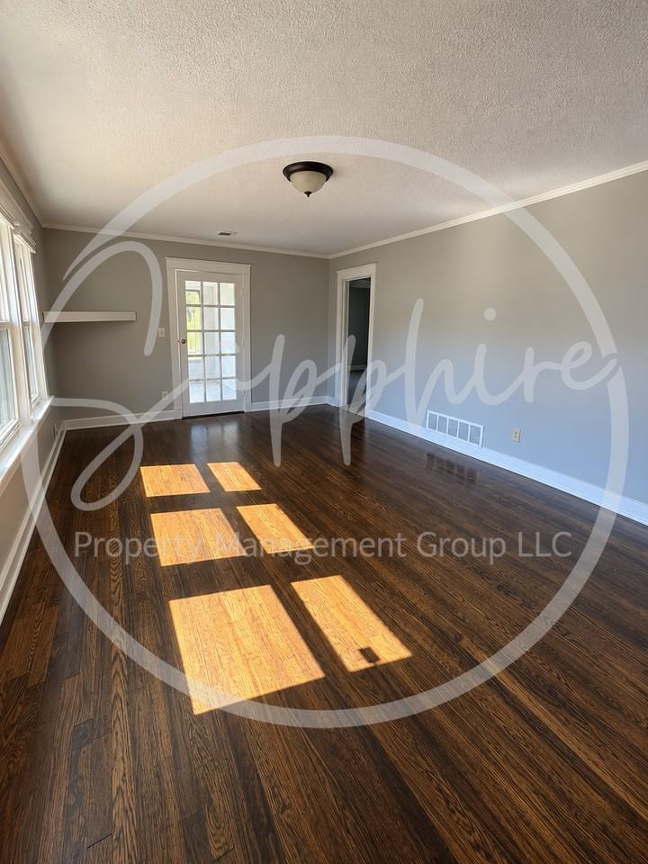 5455 Paseo Blvd #1 - Photo 3 of 22