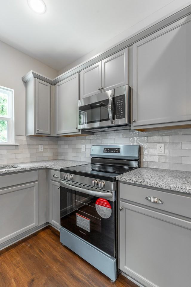 4716 Heiskell Dr #1 - Photo 4 of 34