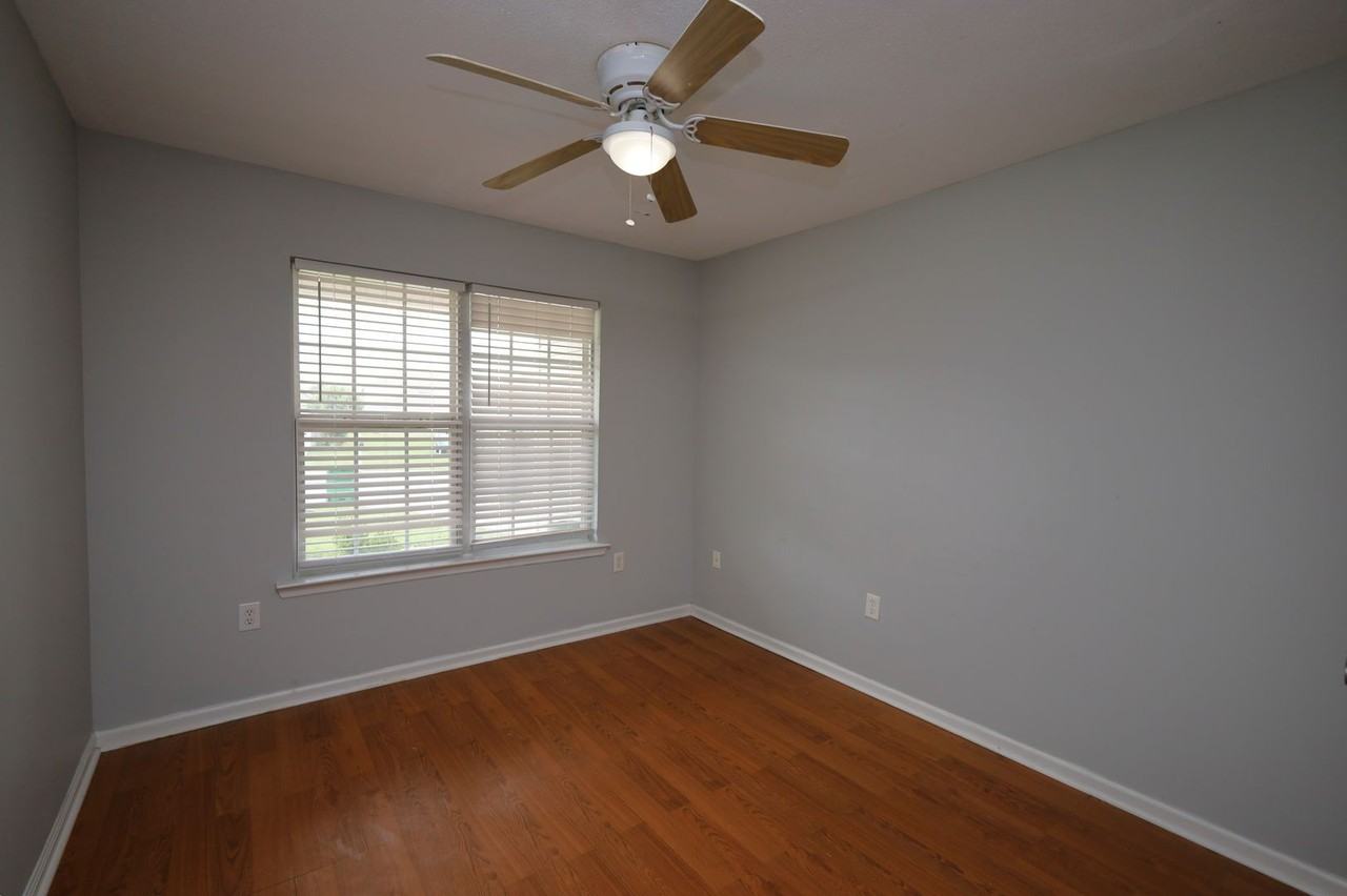 5080 Branch Point Dr - Photo 6 of 11