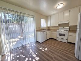 featured image of 450 Tres Pinos Rd