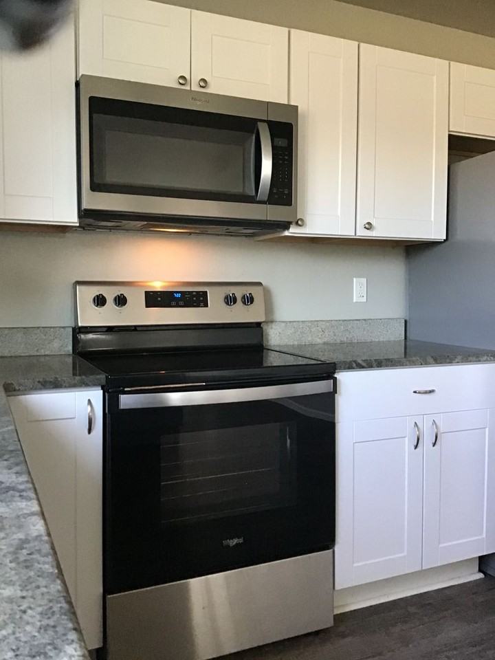 1505 Jefferson St Se - Photo 7 of 17