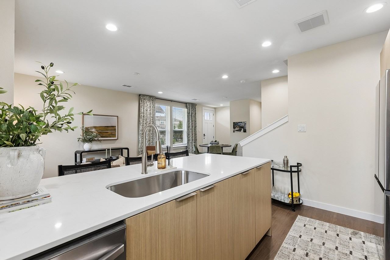 Lone Oak Homes - Photo 7 of 54