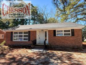 319 Forrest Rd W - Photo 1 of 1