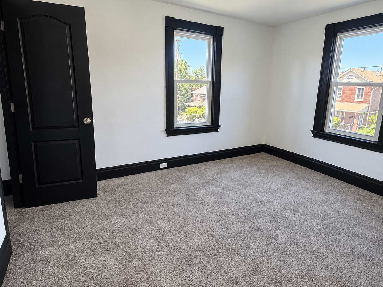 332 W 14th Ave - Photo 5 of 15