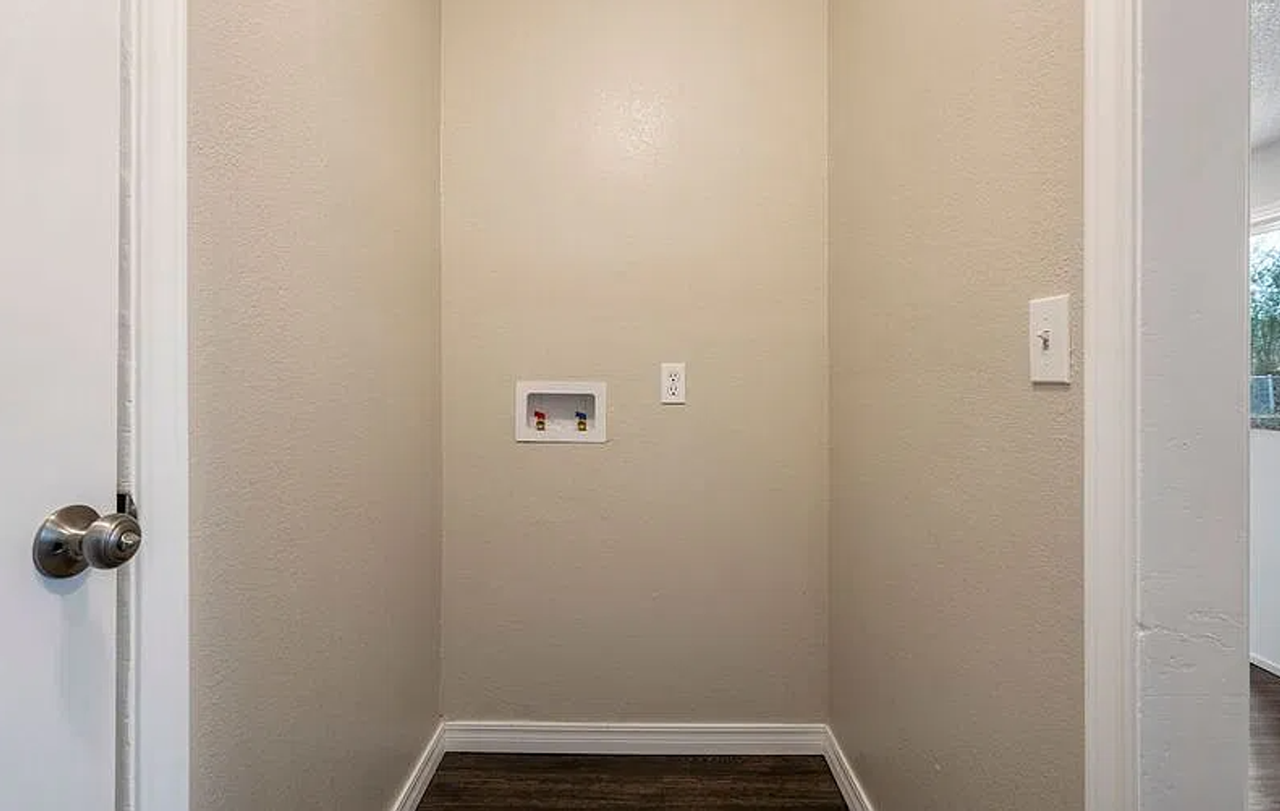 885 N 177th West Ave - Photo 4 of 15