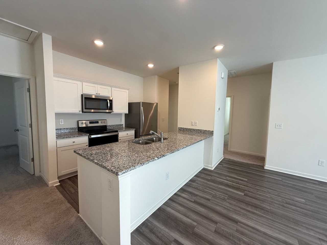 3002 Chipper Ln - Photo 5 of 19