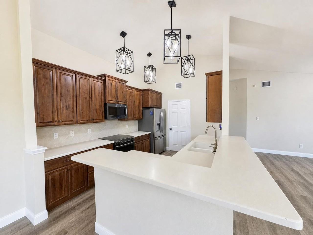 207 Big Timber Dr - Photo 3 of 10