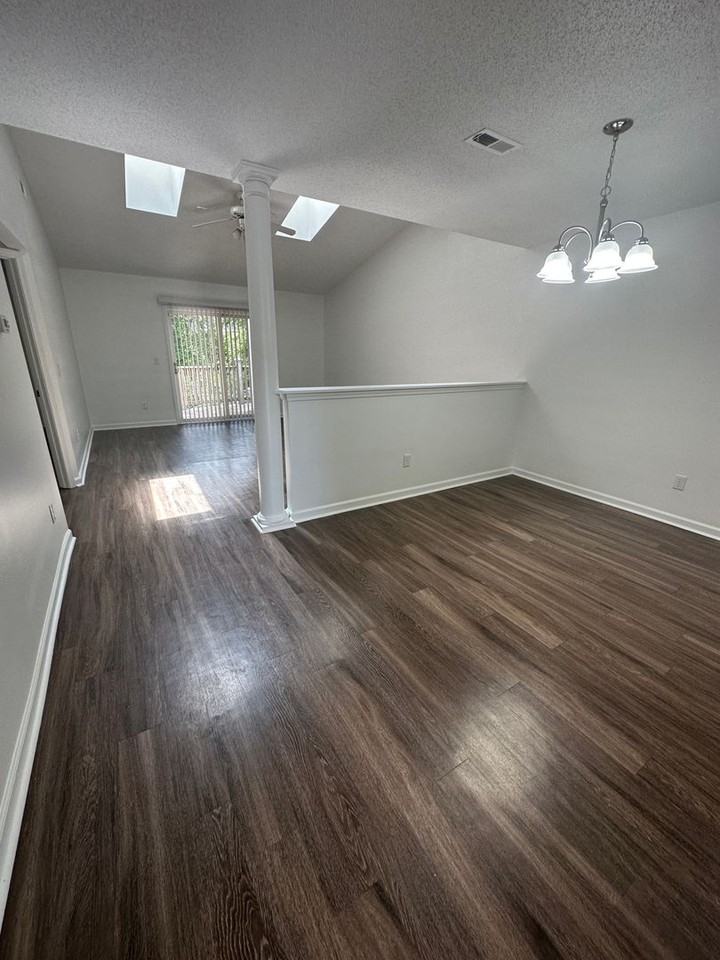 4621 Mcclelland Dr - Photo 4 of 14