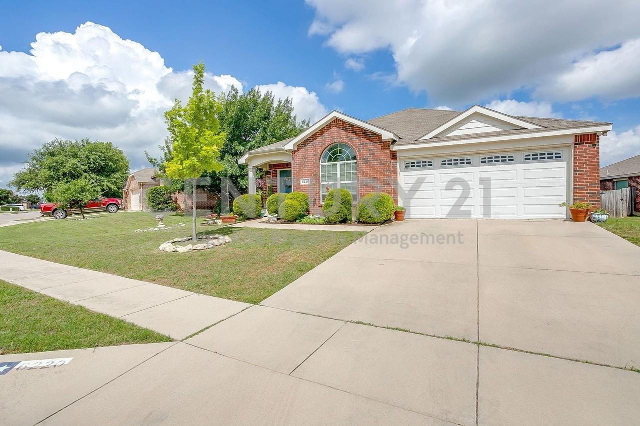 6220 Granite Creek Dr - Photo 2 of 36