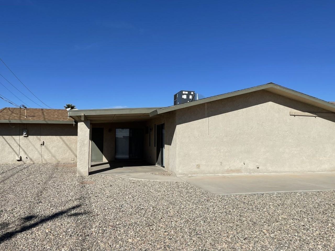 2696 Tradewind Dr - Photo 3 of 24