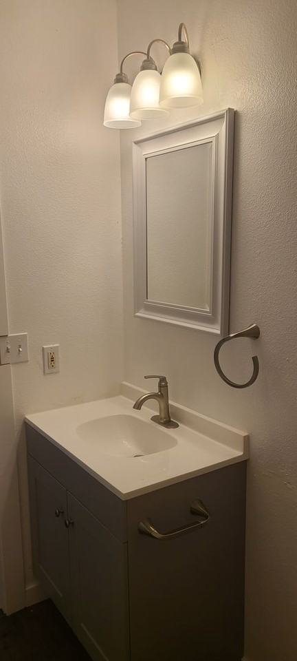1965 W Daly Dr - Photo 3 of 14
