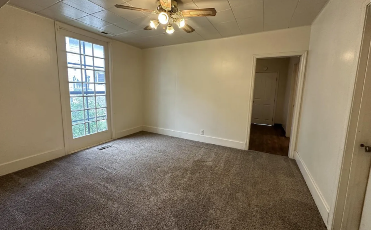 1104 E Lakeside Ave - Photo 4 of 13