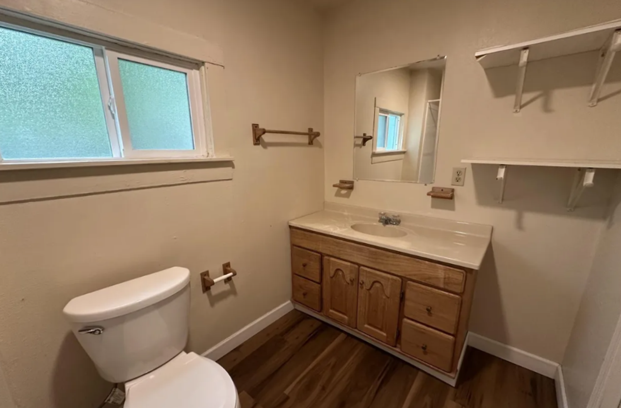 1104 E Lakeside Ave - Photo 6 of 13