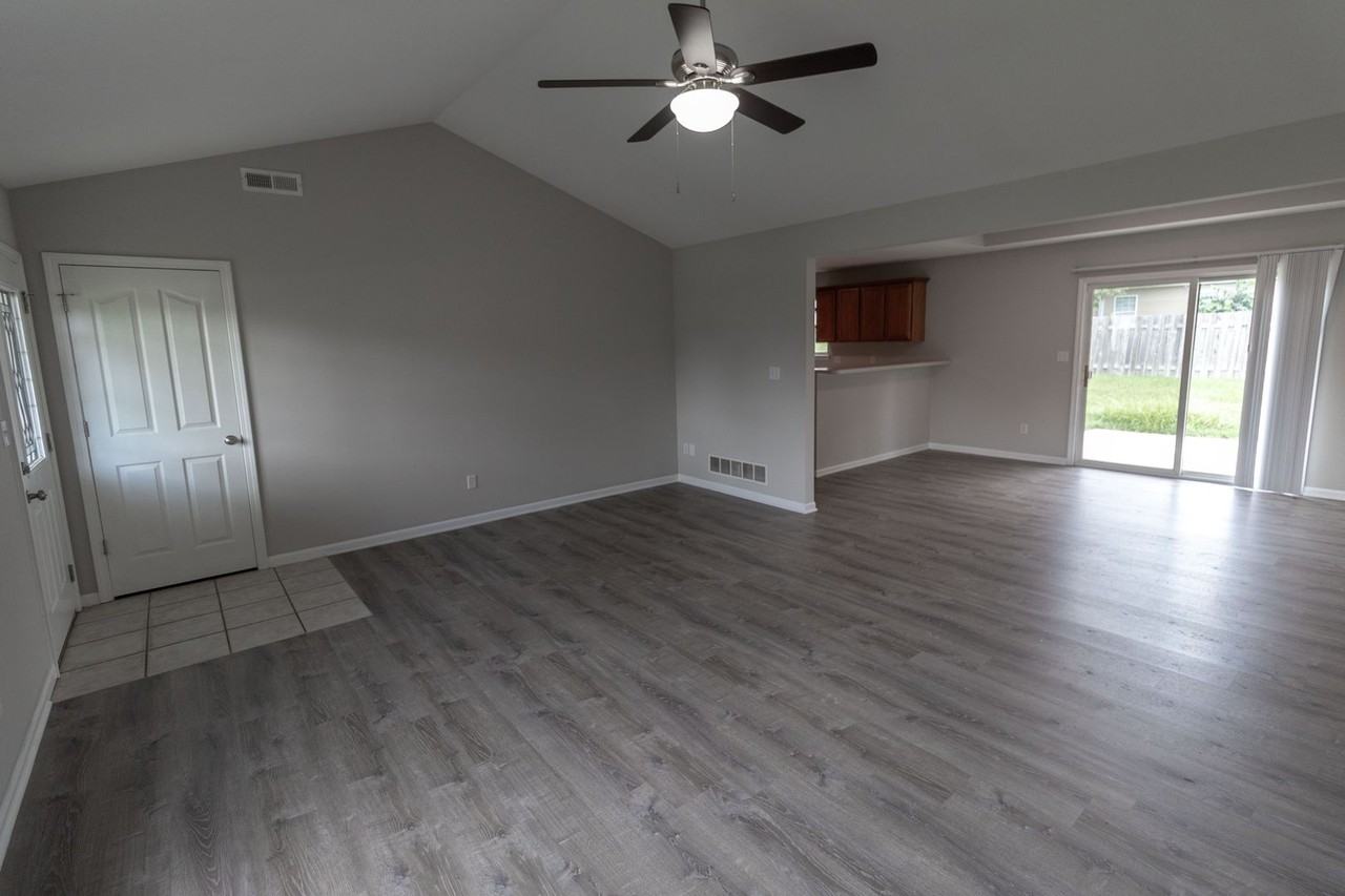 4304 Culpeper Dr - Photo 4 of 46