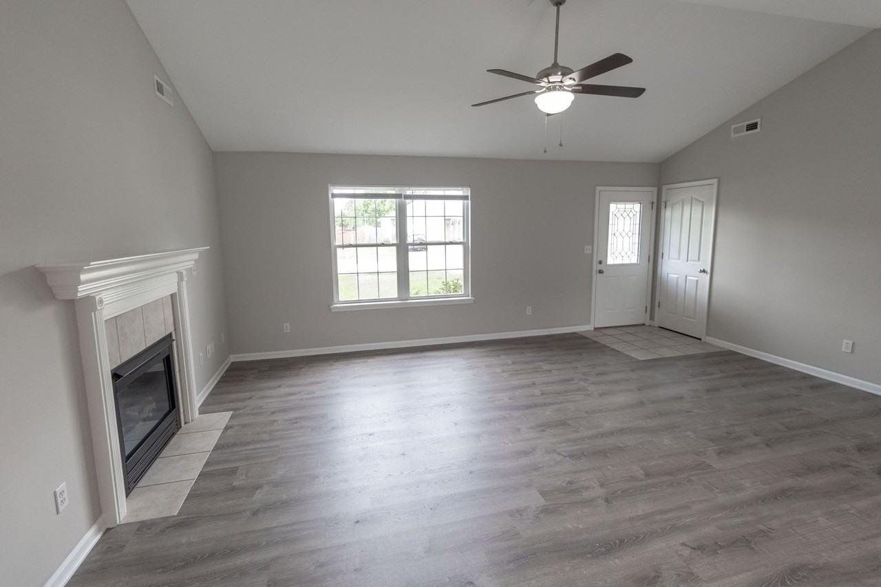 4304 Culpeper Dr - Photo 5 of 46