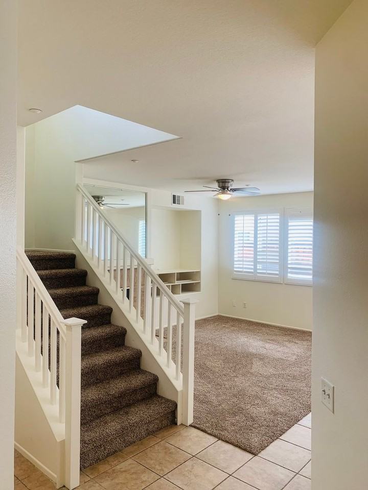 11324 Riverleaf Dr - Photo 2 of 32