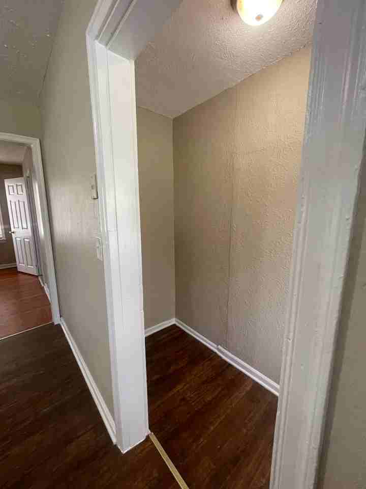 7005 Hunter St - Photo 6 of 23