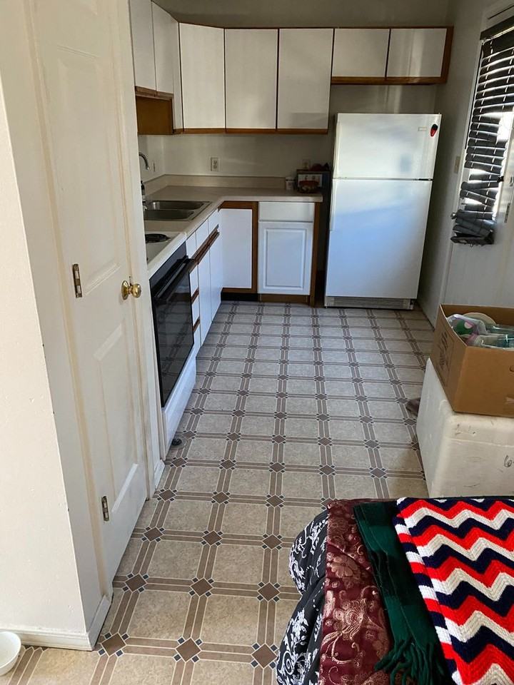 503 W Vine St - Photo 4 of 9