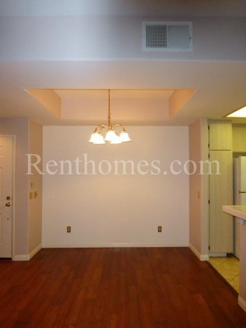 580 Camino De La Reina - Photo 6 of 23