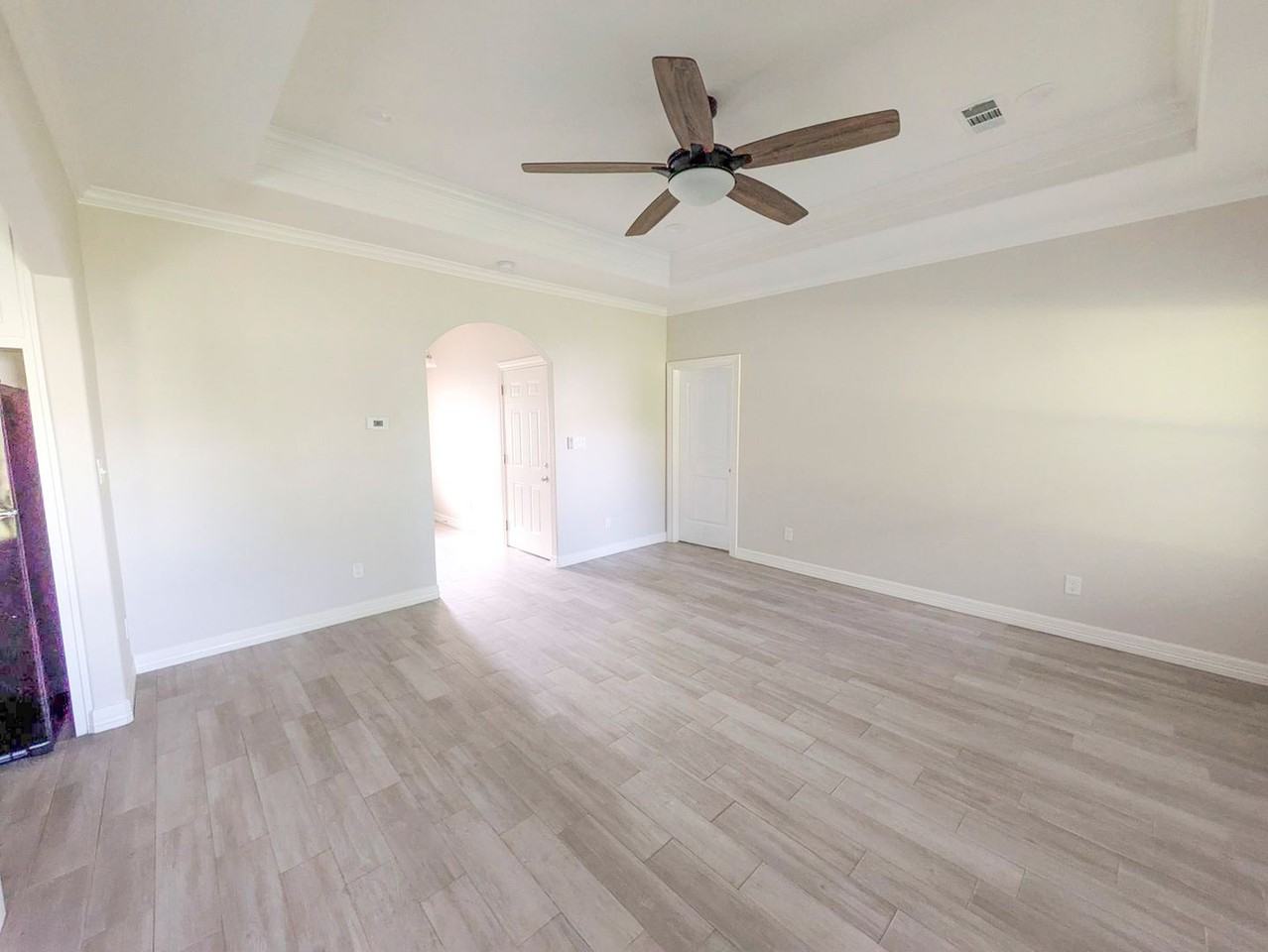 3542 Pradice St - Photo 4 of 20
