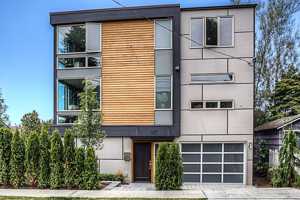 featured image of 7531 Brooklyn Ave Ne