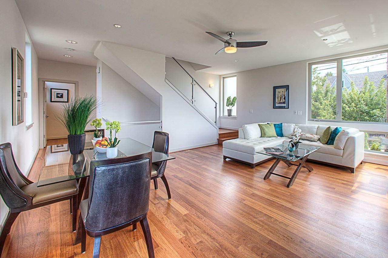 7531 Brooklyn Ave Ne - Photo 3 of 13