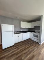 featured image of 430 W Calumet St