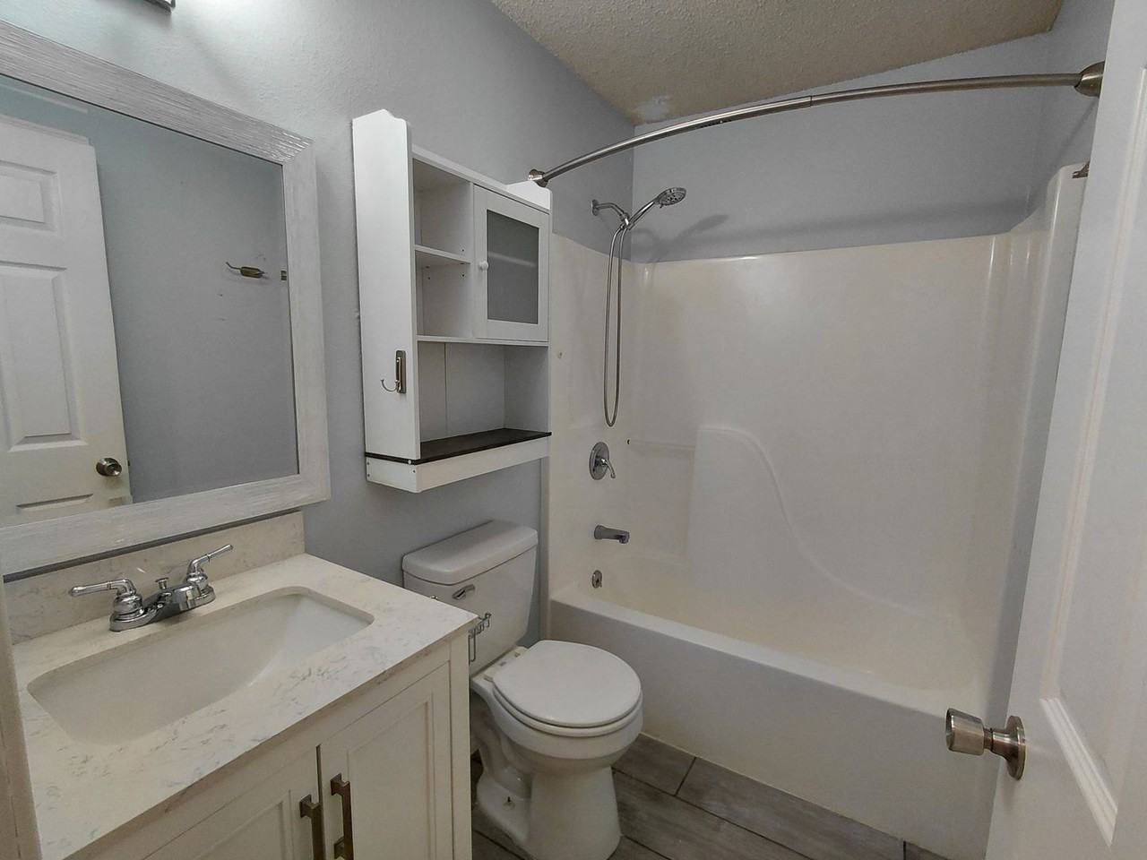 106 Valley Way - Photo 7 of 16