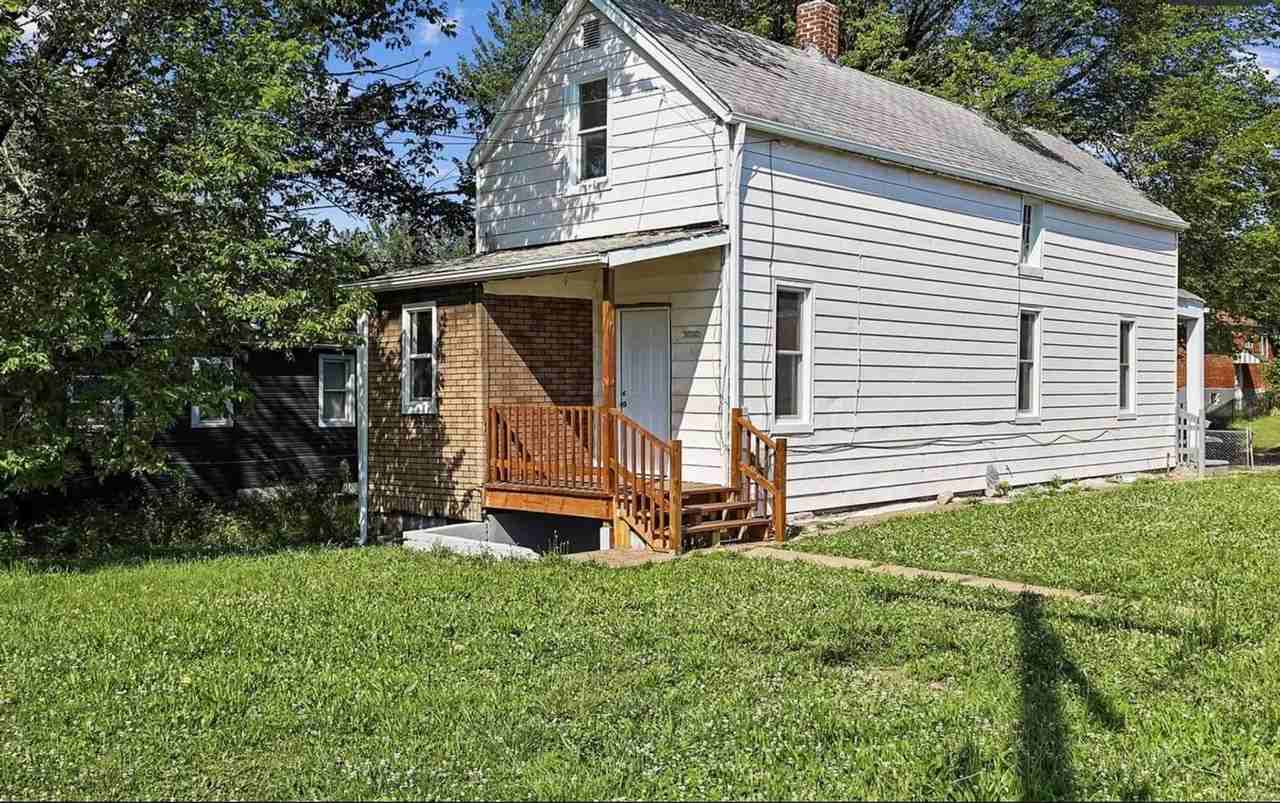 4138 Clara Pl - Photo 3 of 12