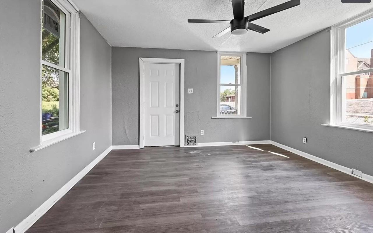 4138 Clara Pl - Photo 4 of 12