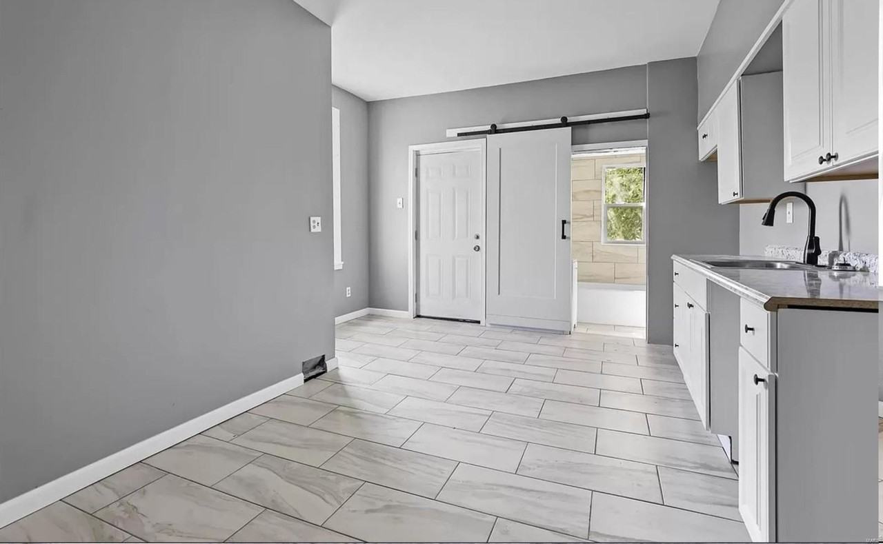4138 Clara Pl - Photo 6 of 12