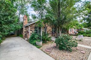 featured image of 2311 Spruce St
