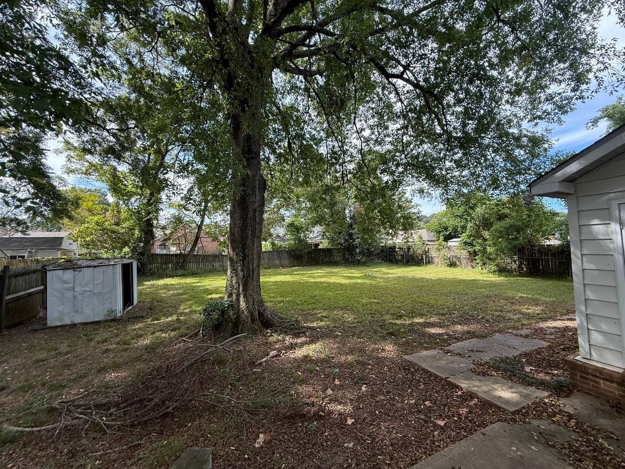 4218 Beardsley Dr - Photo 4 of 18