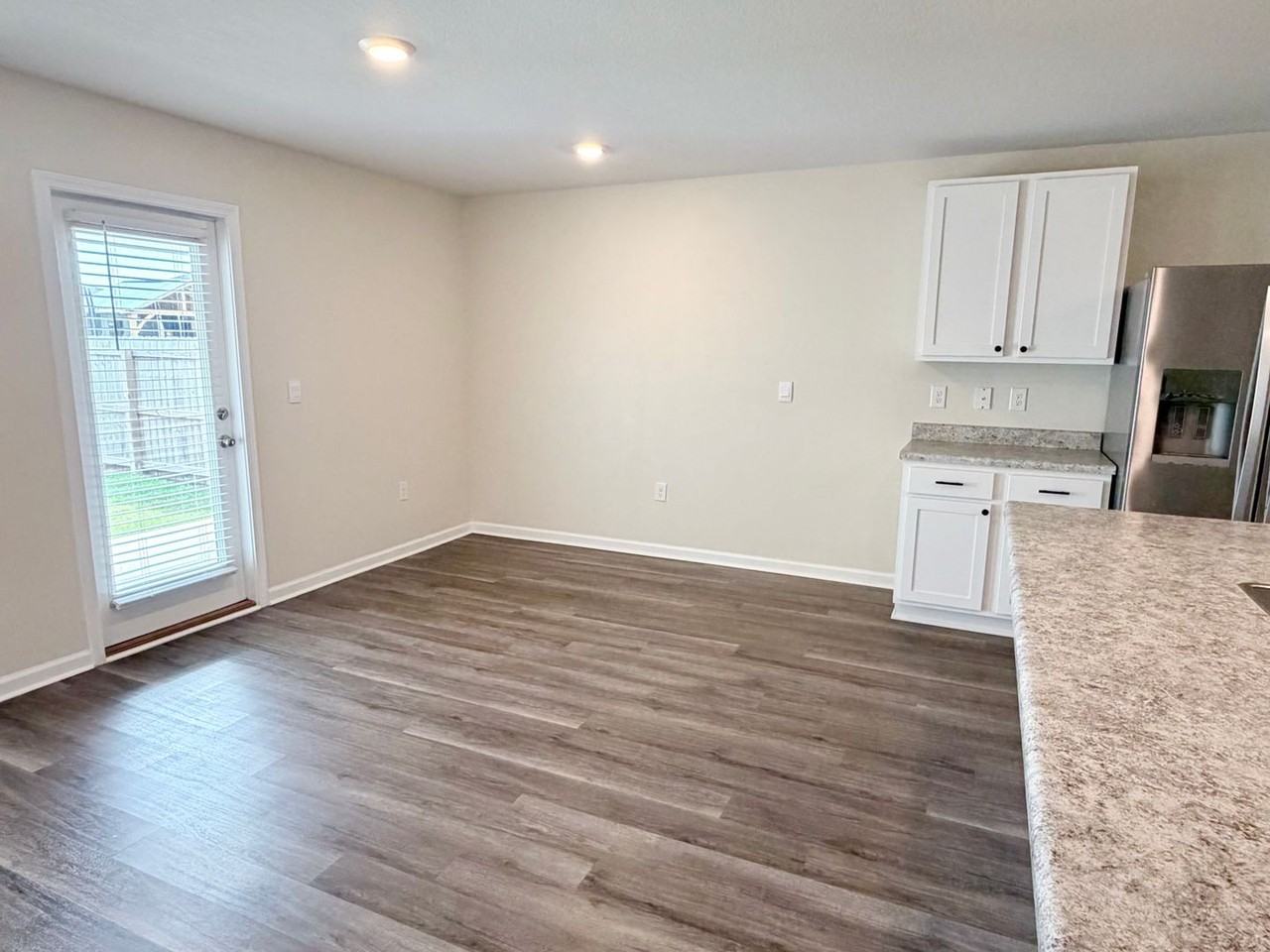 4410 Redbay Ct - Photo 7 of 15