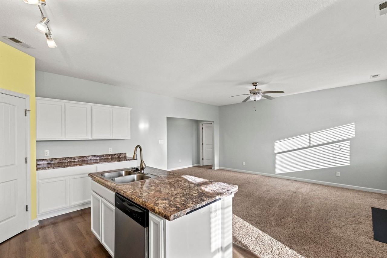 222 Shell Rock Landing Rd - Photo 2 of 21
