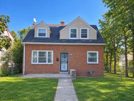 4746 N 19th Pl - Photo 1 of 1