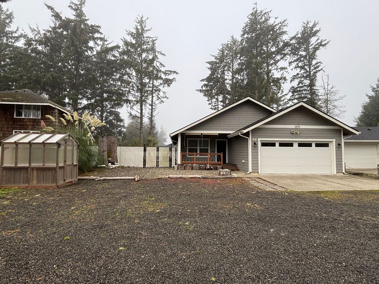 875 Mount Olympus Ave Se - Photo 2 of 50