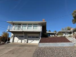 featured image of 515 Nw Gilliam Ave