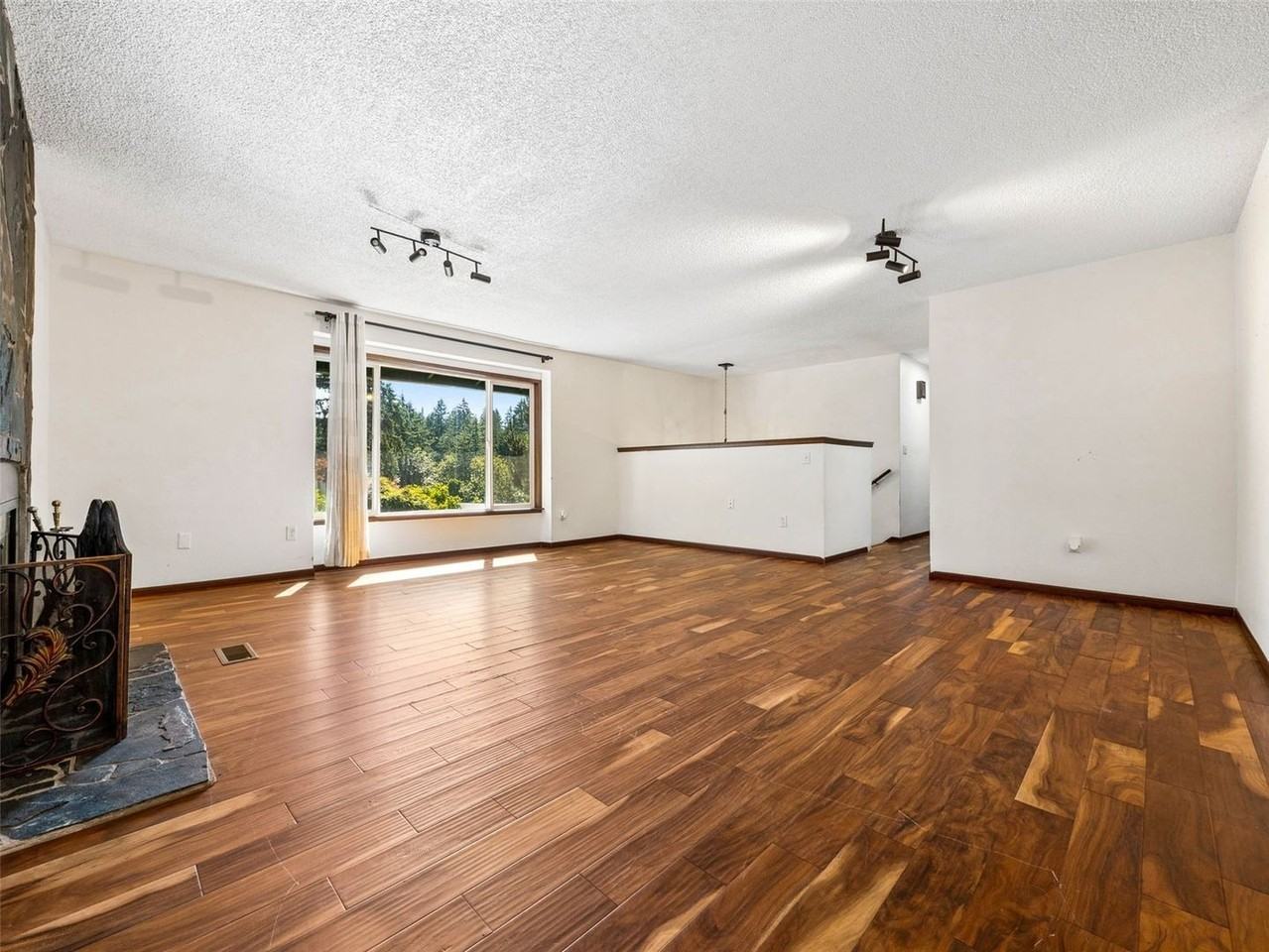4109 60th Street Ct E - Photo 4 of 23