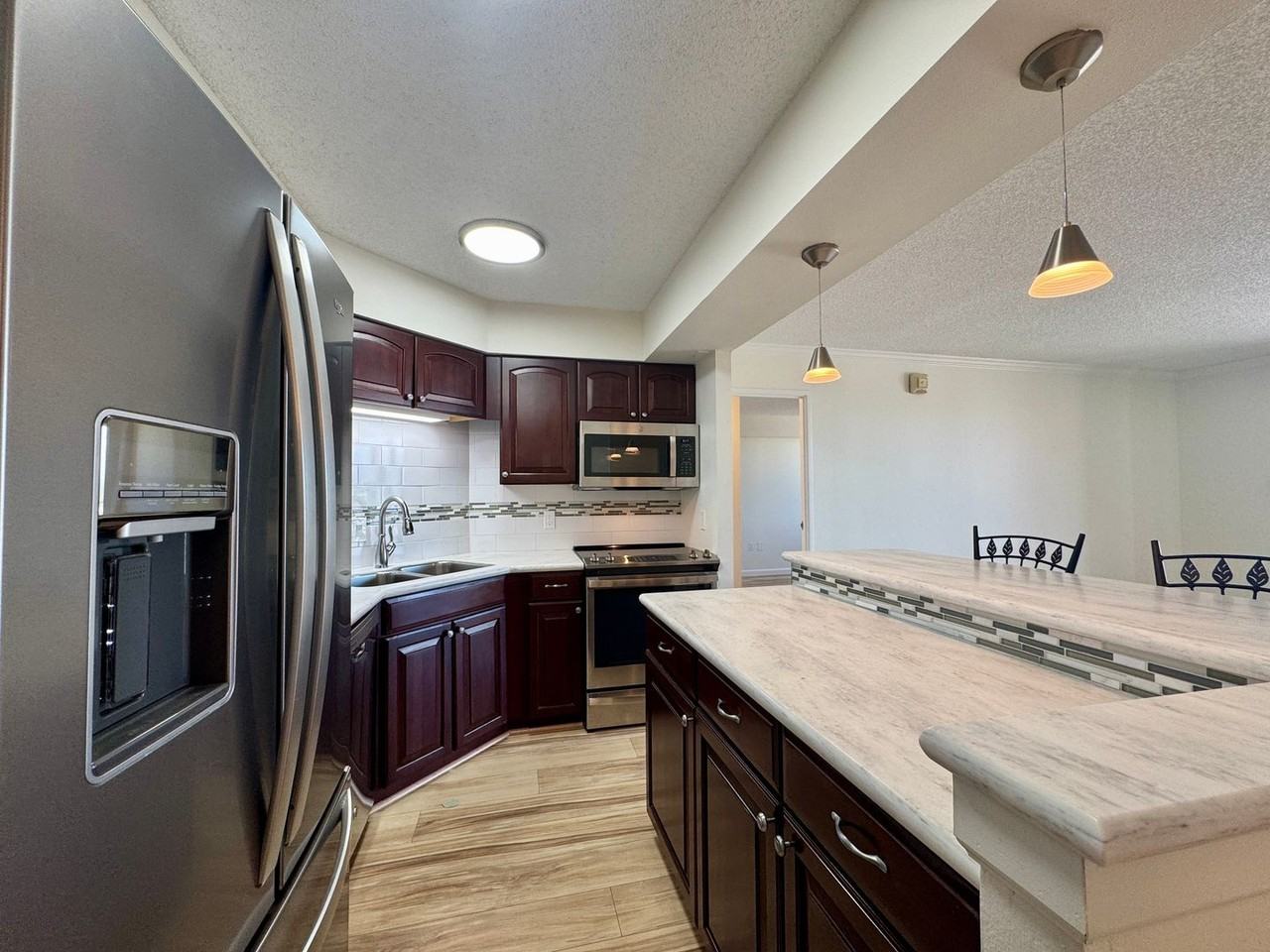 1301 Speer Blvd - Photo 5 of 21