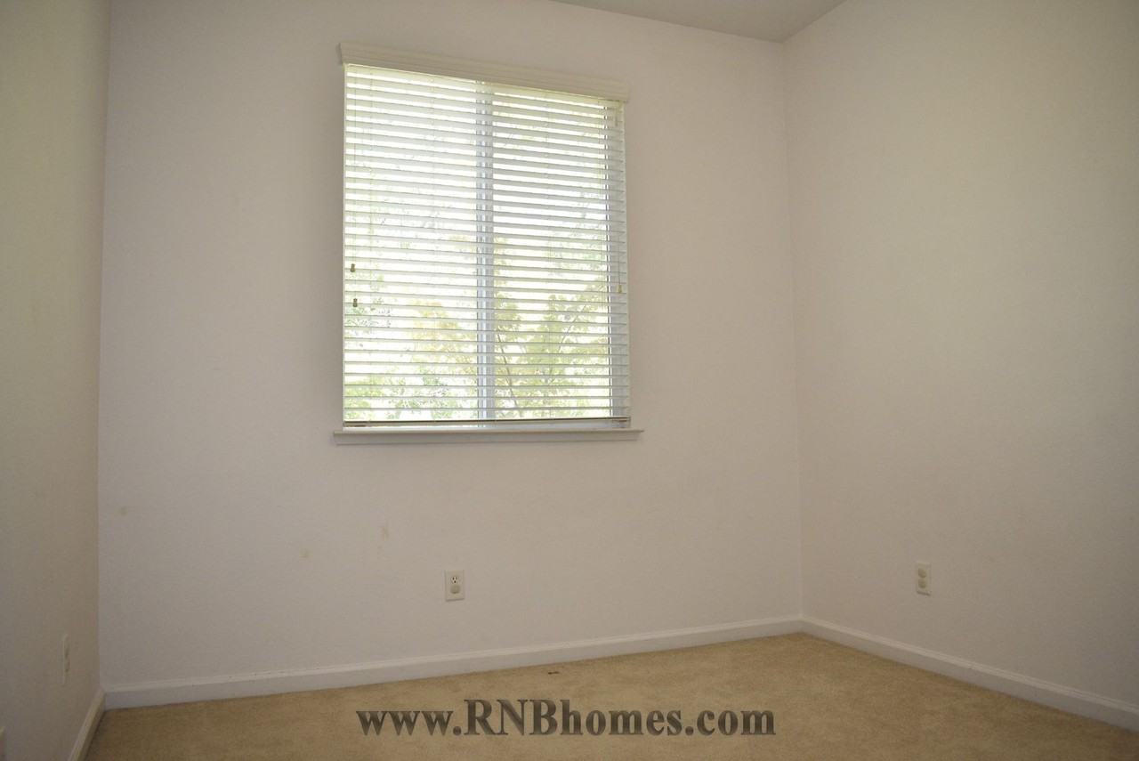 4336 Mount Kisco Way - Photo 2 of 13