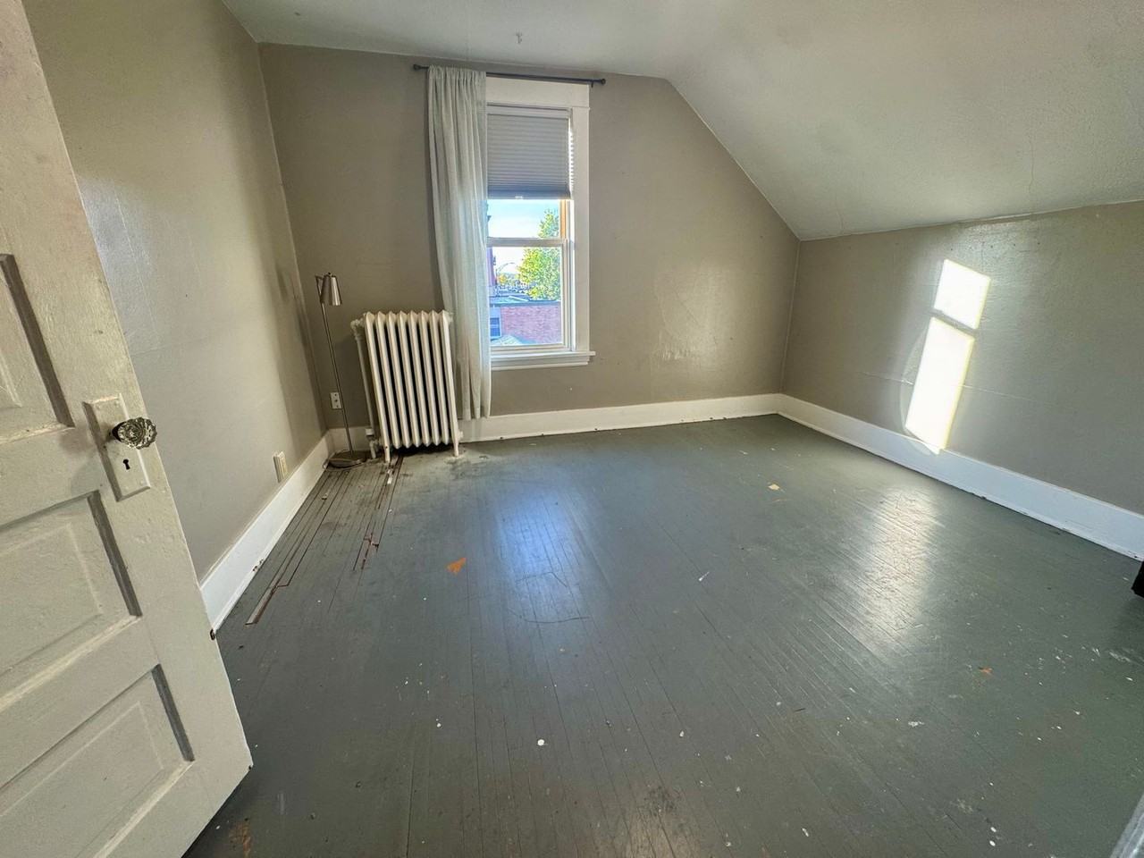 110 2nd St Nw - Photo 7 of 12