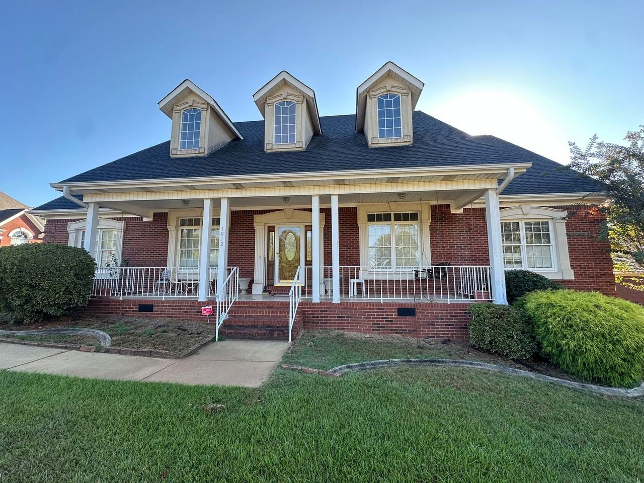 1012 Carrie Ct Sw - Photo 2 of 45