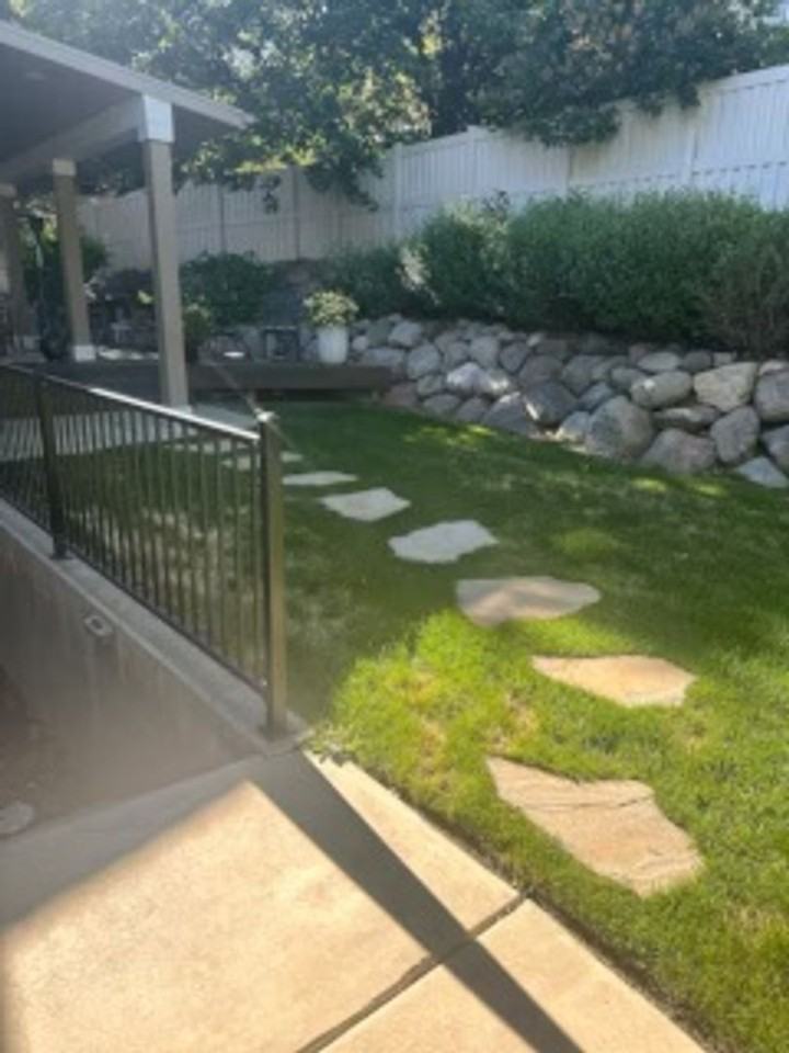 1422 E Desert Sun Cir Bsmt #BS - Photo 2 of 11