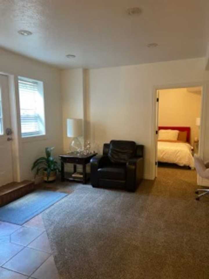 1422 E Desert Sun Cir Bsmt #BS - Photo 3 of 11