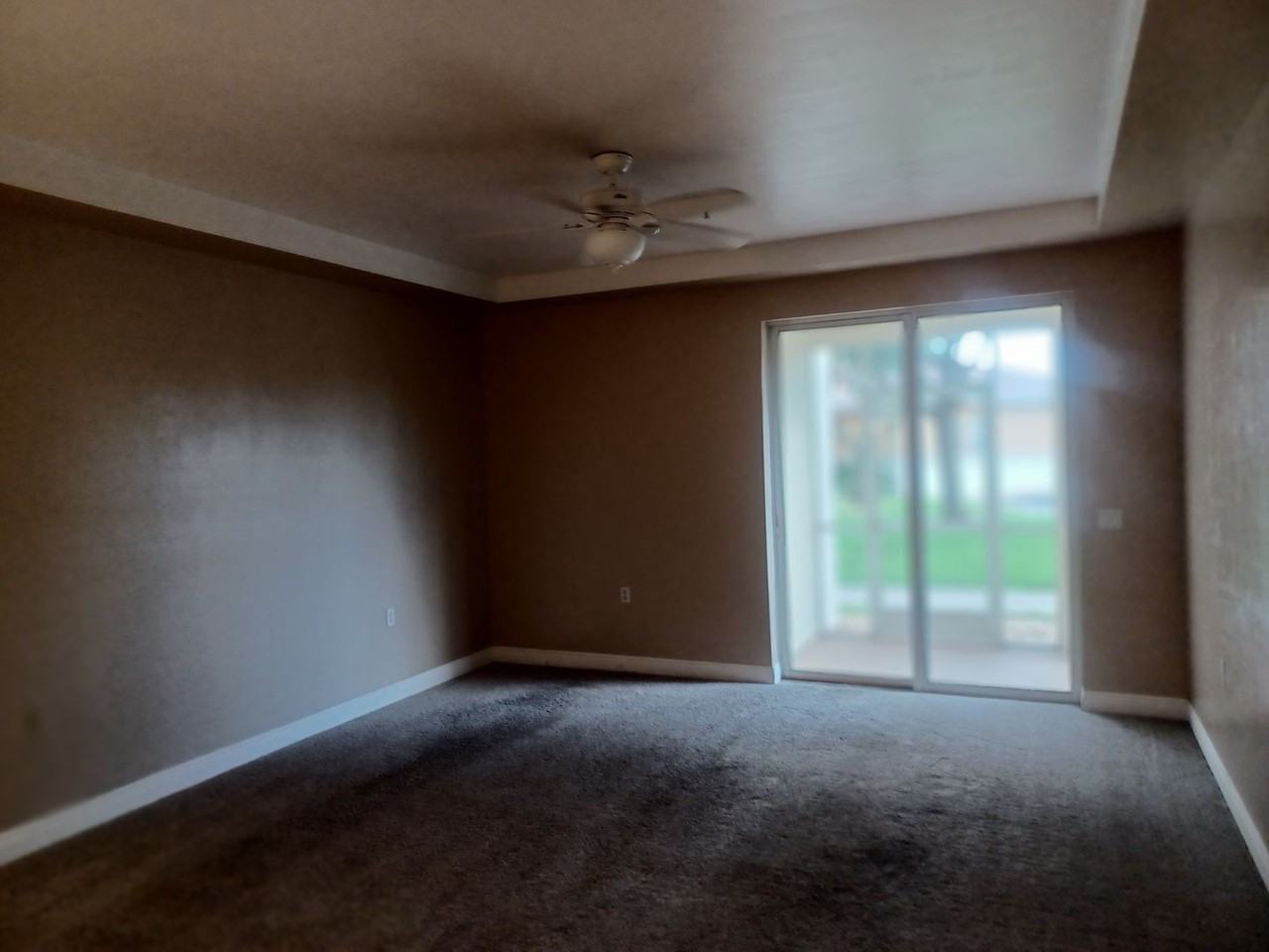 3944 Pomodoro Cir - Photo 7 of 25