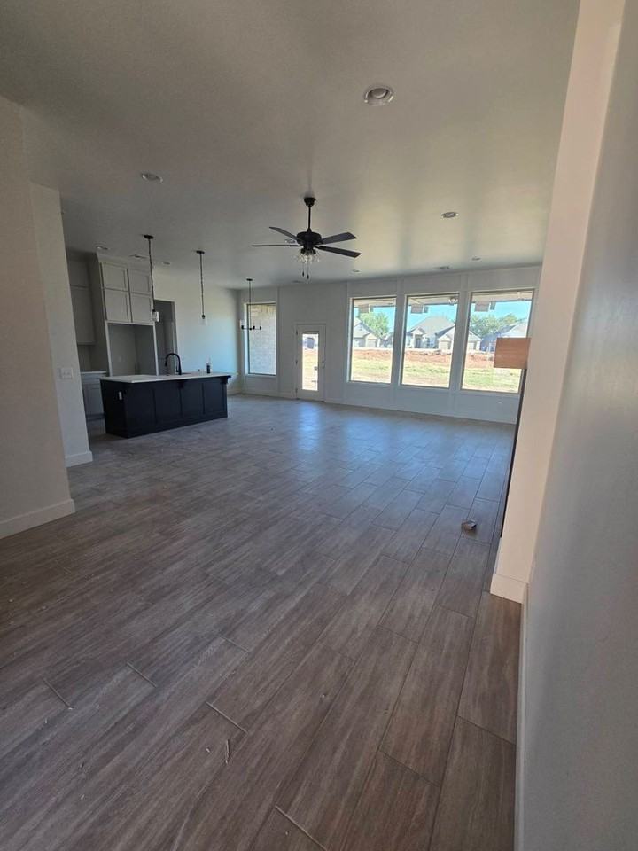 3025 3025 Rome Terrace - Photo 2 of 7