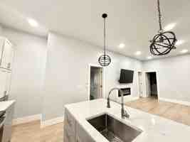featured image of 19 Sw Dorion Ave
