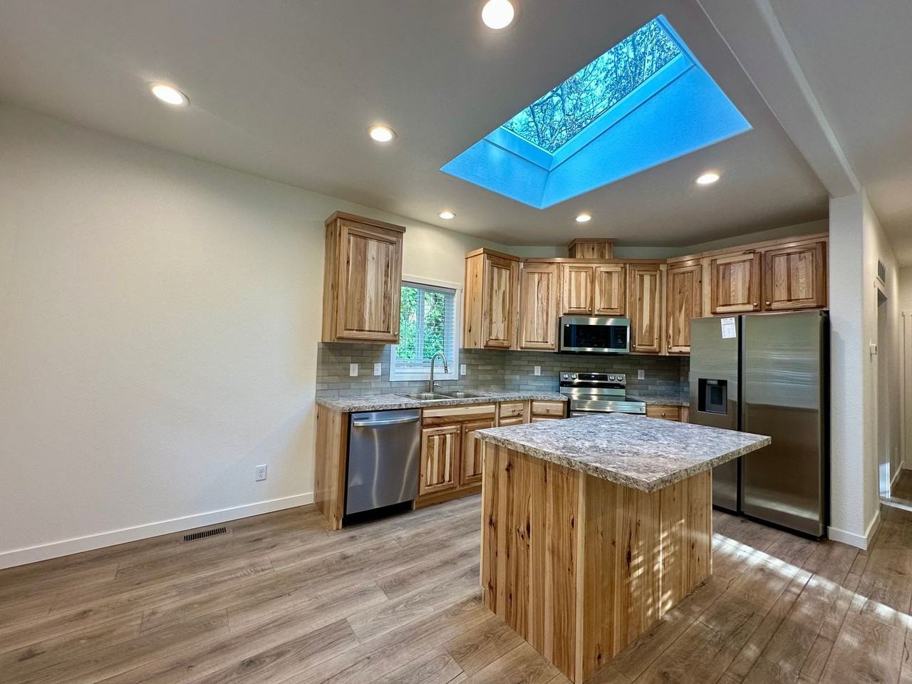 6457 Malloy Rd #C - Photo 2 of 18