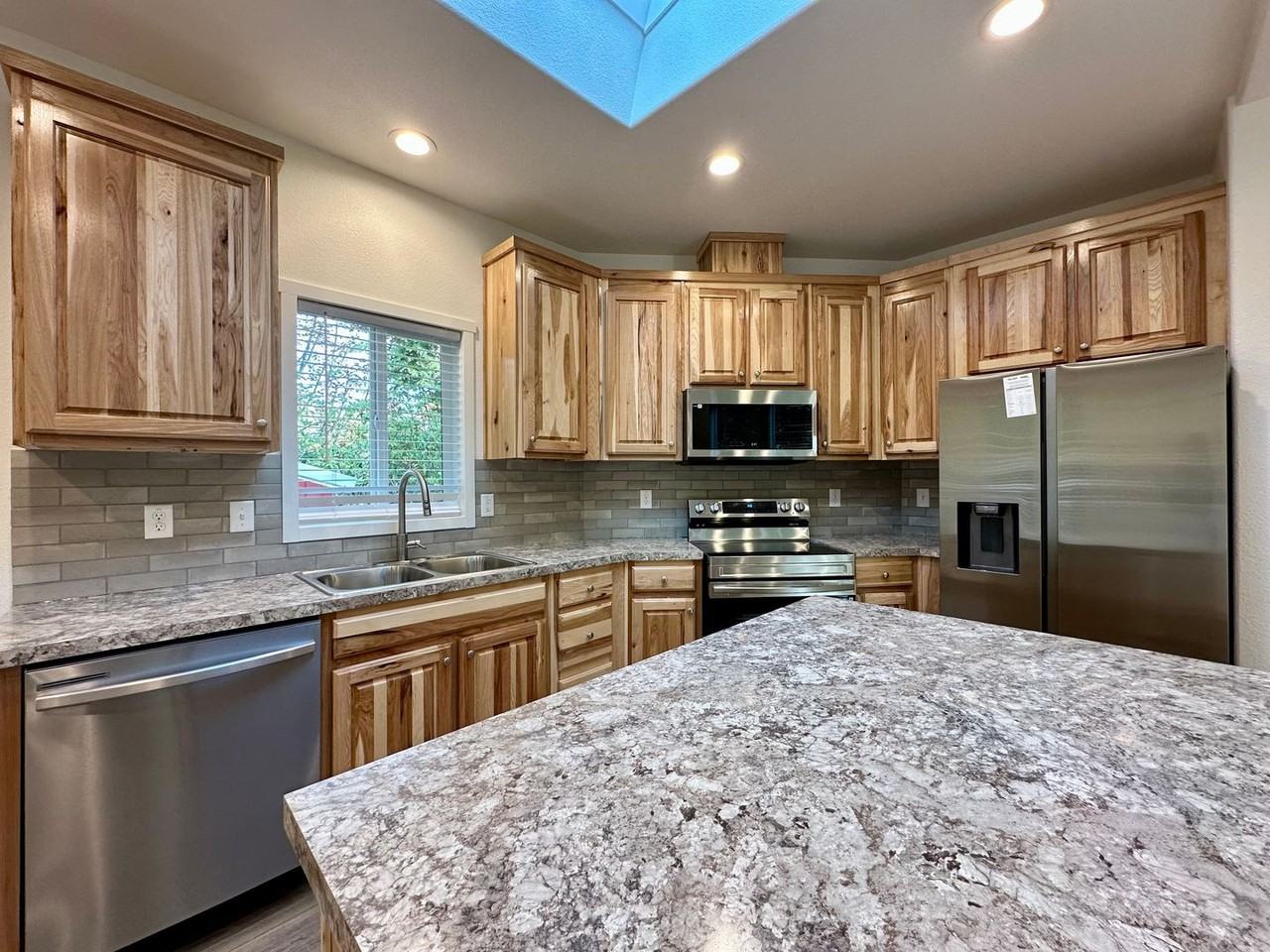 6457 Malloy Rd #C - Photo 3 of 18
